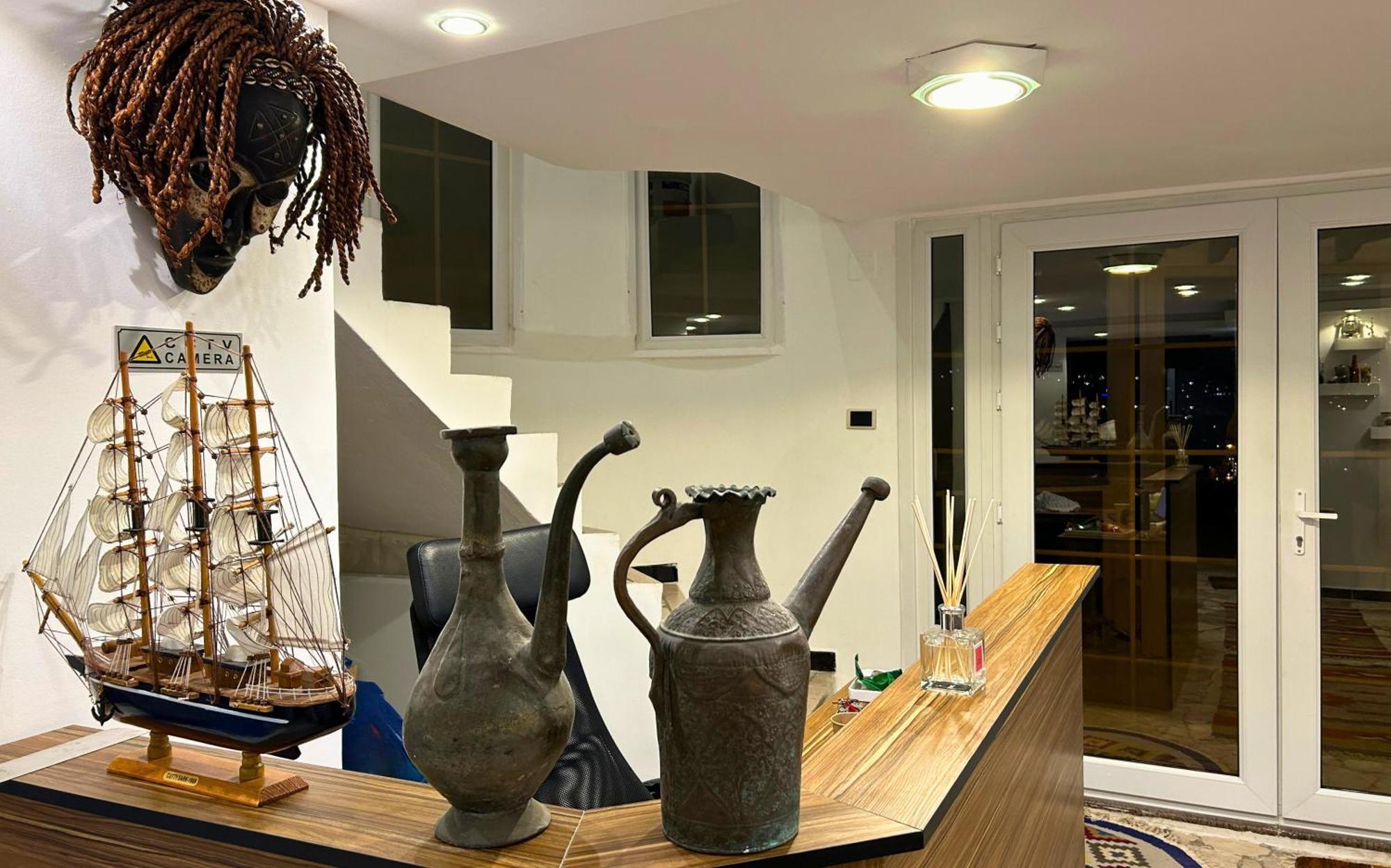 Celestia Boutique Inn - Boutique Stay Overlooking Jerash Ruins Джараш Экстерьер фото