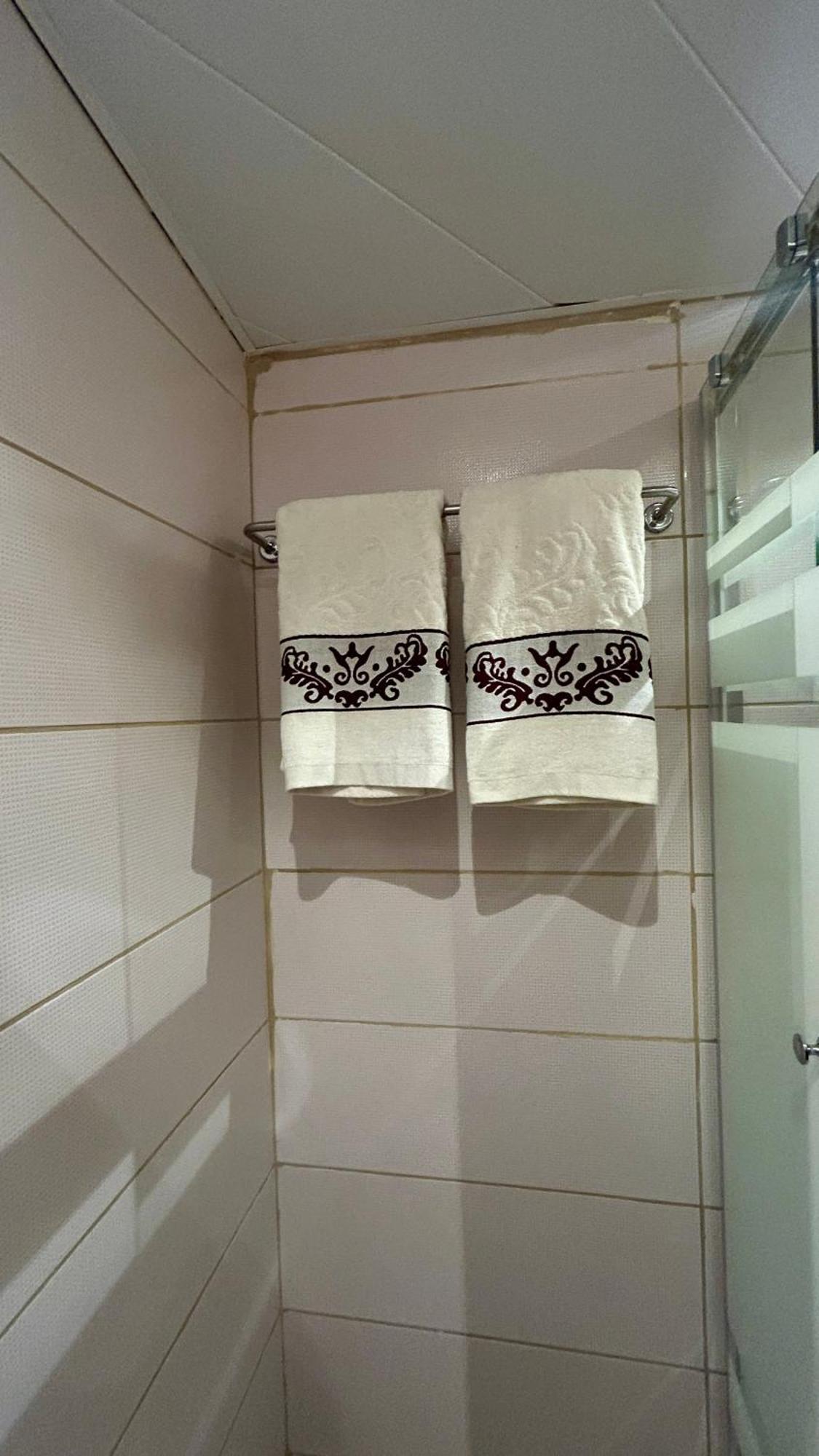 Celestia Boutique Inn - Boutique Stay Overlooking Jerash Ruins Джараш Номер фото