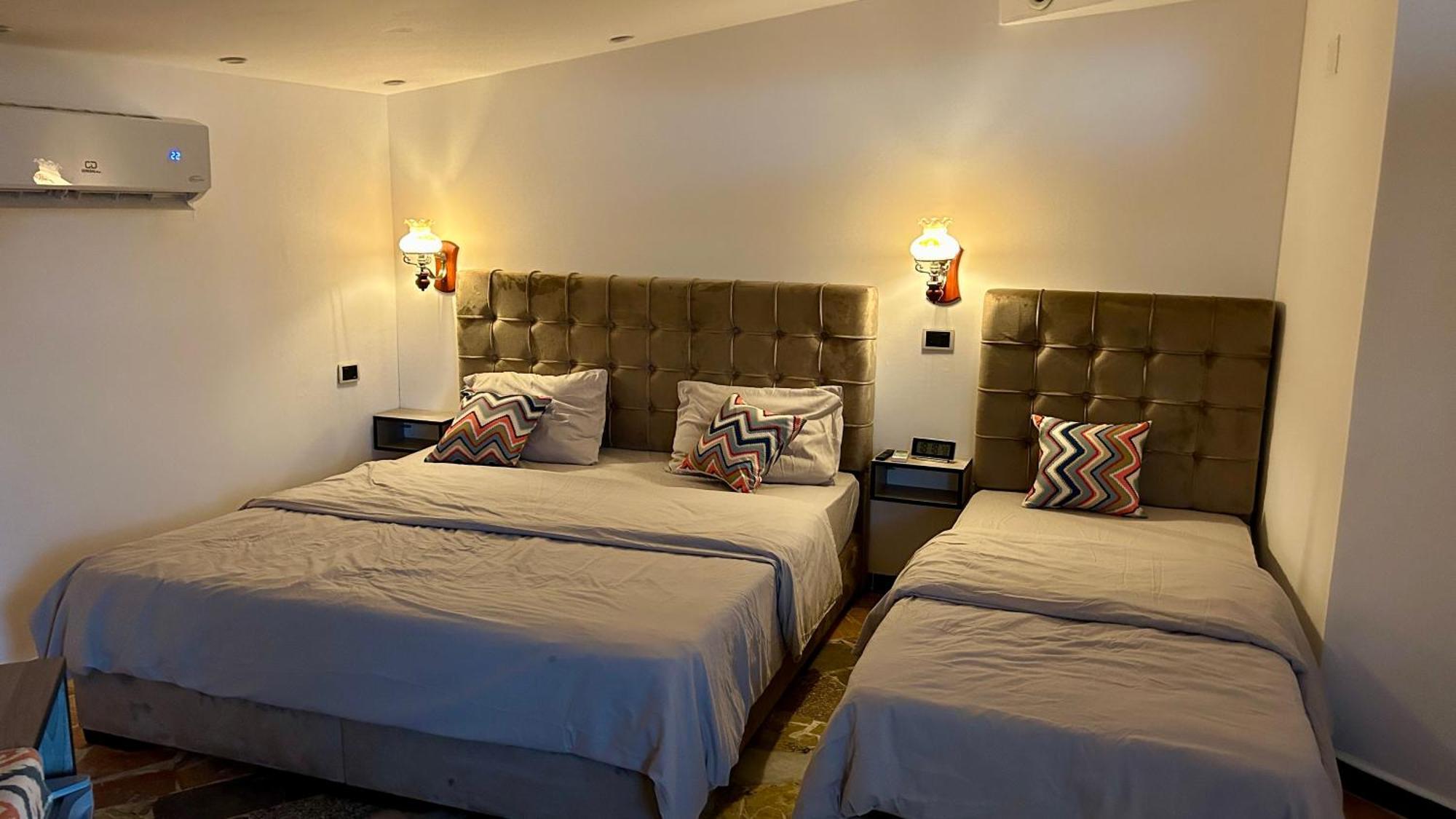 Celestia Boutique Inn - Boutique Stay Overlooking Jerash Ruins Джараш Номер фото
