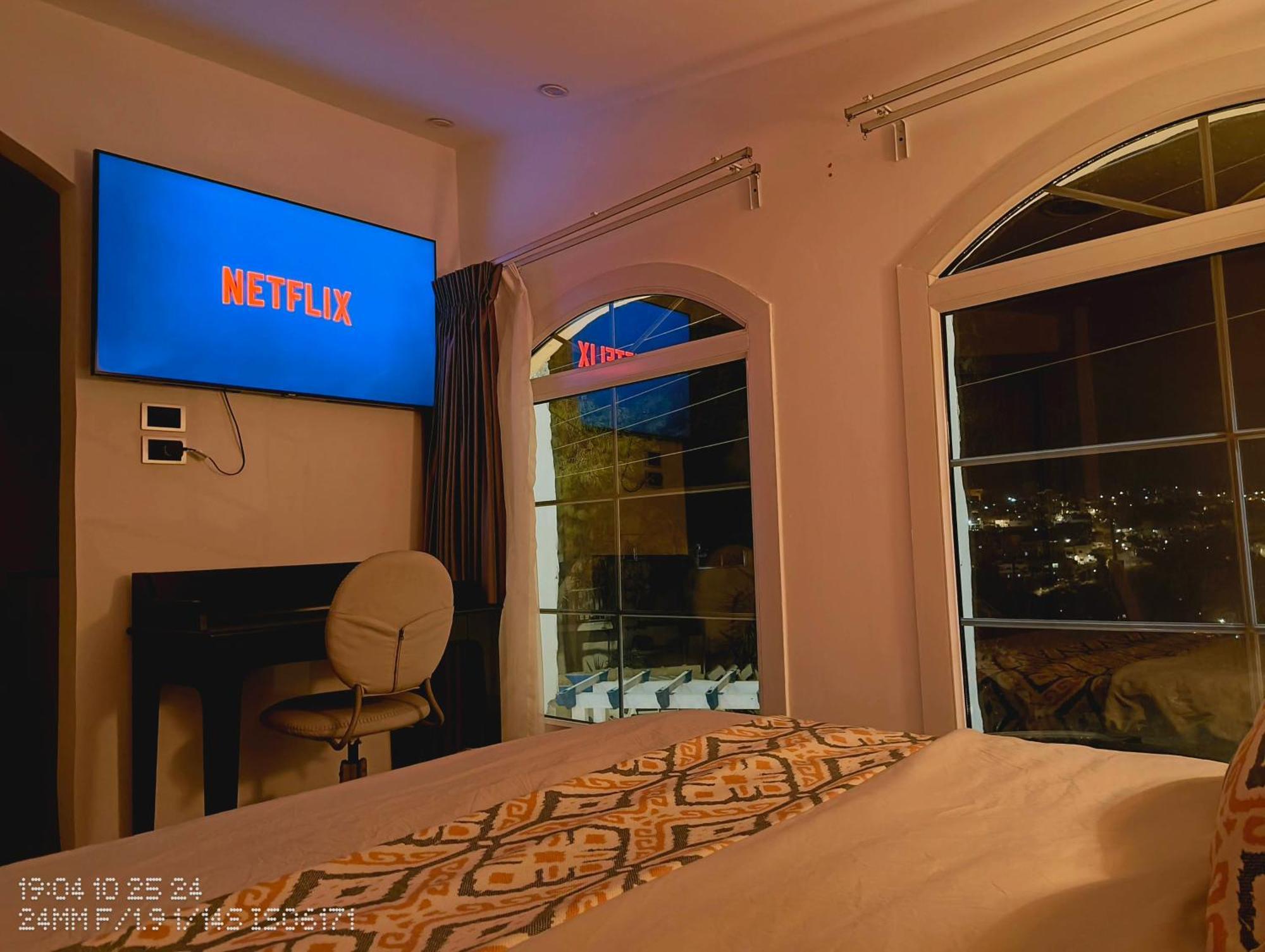 Celestia Boutique Inn - Boutique Stay Overlooking Jerash Ruins Джараш Экстерьер фото