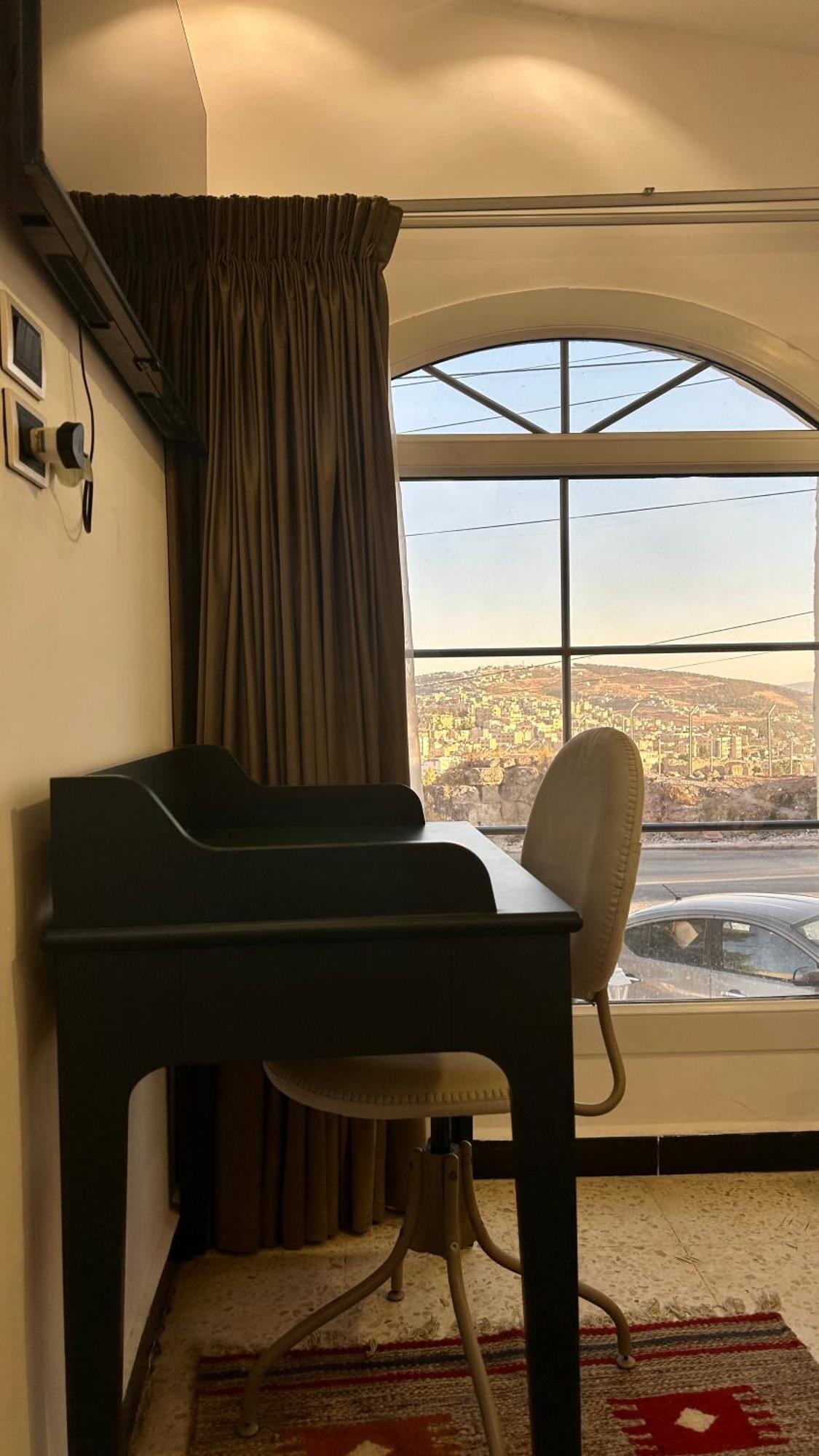 Celestia Boutique Inn - Boutique Stay Overlooking Jerash Ruins Джараш Экстерьер фото